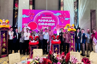 龍行千里 不忘初心 | 景興紙業(yè)全資子公司景興控股（馬）有限公司年會(huì)盛典點(diǎn)燃2024！